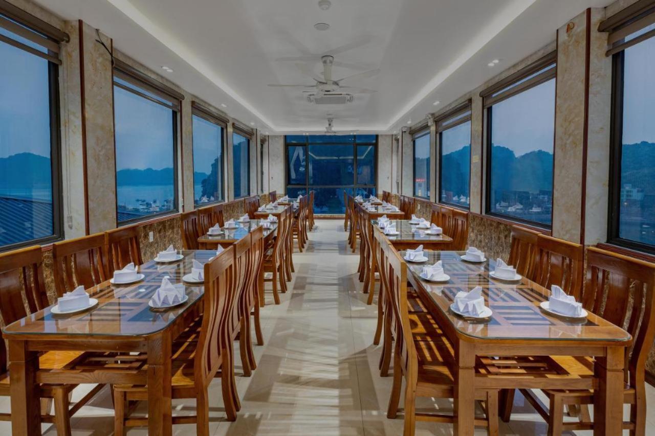 Aroma Cat Ba Sea View Hotel Chan Chau Exterior photo